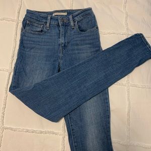 Levi’s high rise skinny